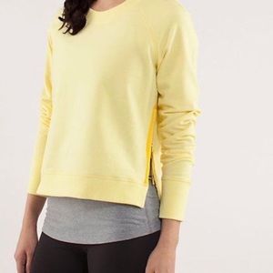 Lululemon voyager pullover in yellow